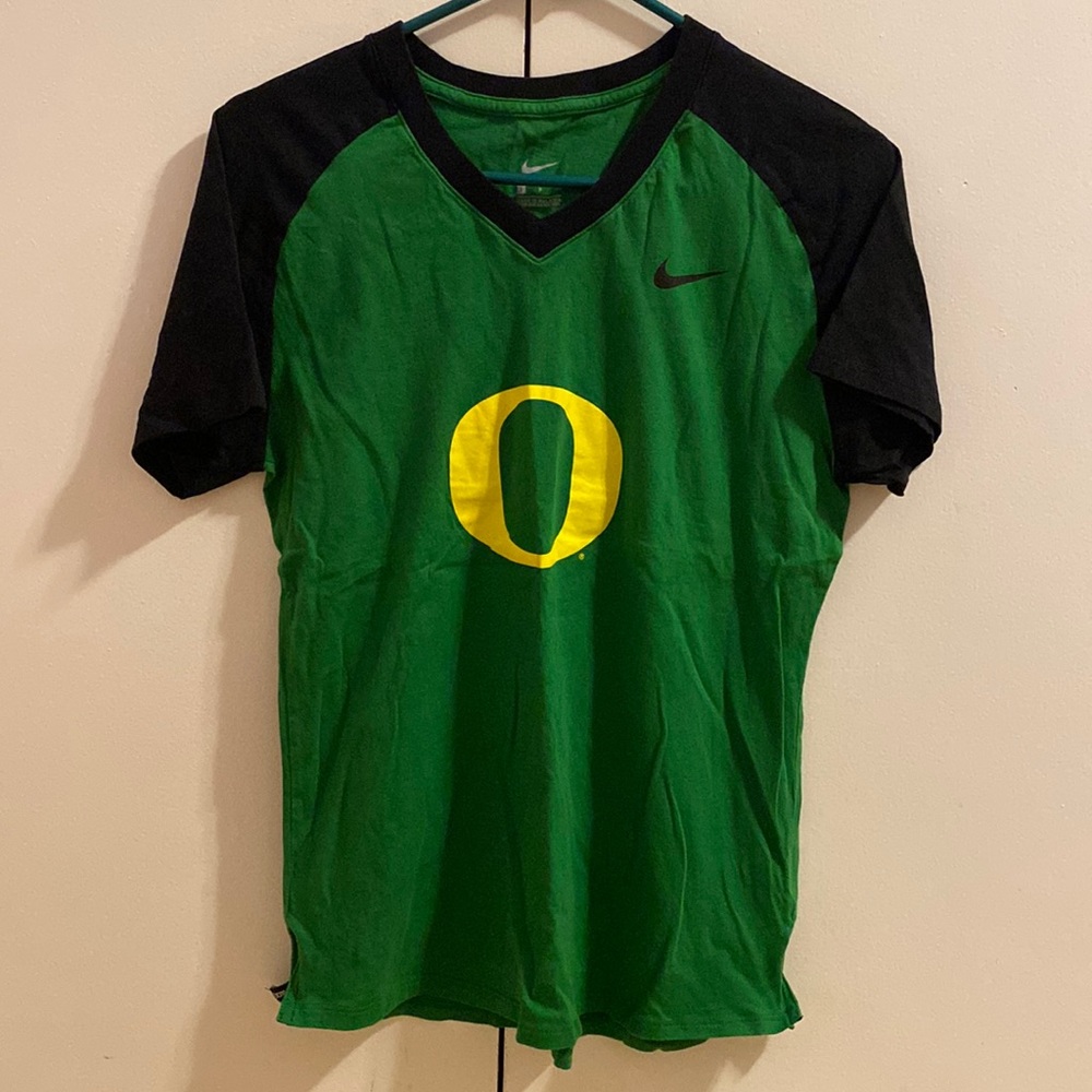 Nike oregon ducks T shirt